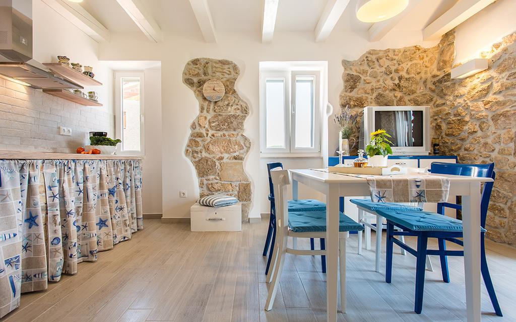 Apartman Bonaca Vrbnik Exteriér fotografie