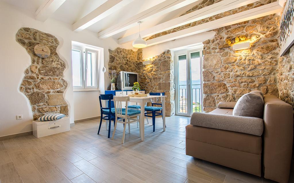 Apartman Bonaca Vrbnik Exteriér fotografie