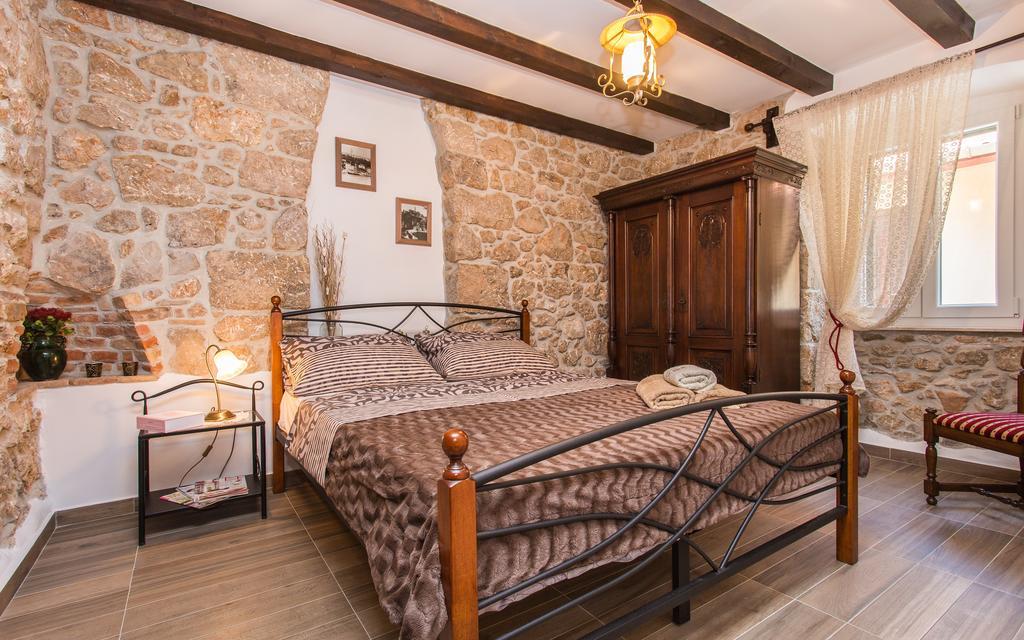 Apartman Bonaca Vrbnik Exteriér fotografie