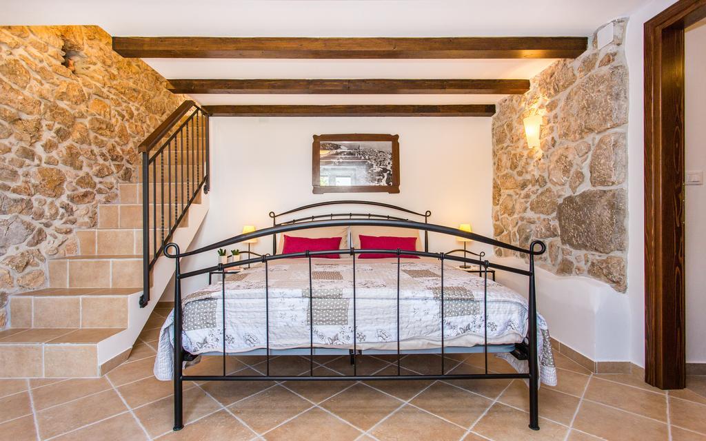Apartman Bonaca Vrbnik Exteriér fotografie